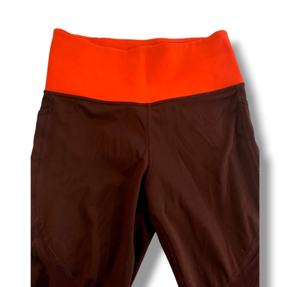 EUC ATHLETA TENACITY 7/8 TIGHT IN POWERLIFT IN ANTIQUE BURGANDY, SIZE MEDIUM - Picture 6 of 16